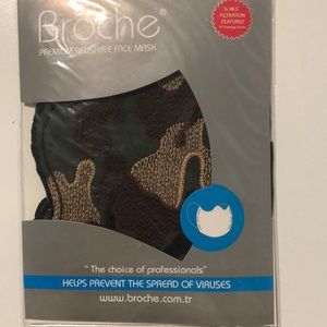 Broche Premium 3pc Reusable Face Mask
